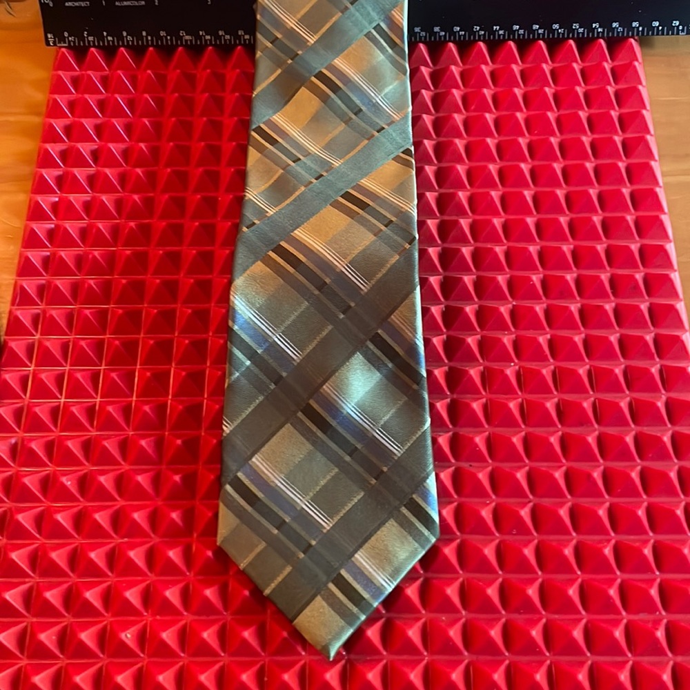 GREEN CALVIN KLEIN NECKTIE